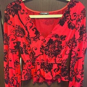 Boohoo Red and Black Floral V-Neck Long Sleeve Top
